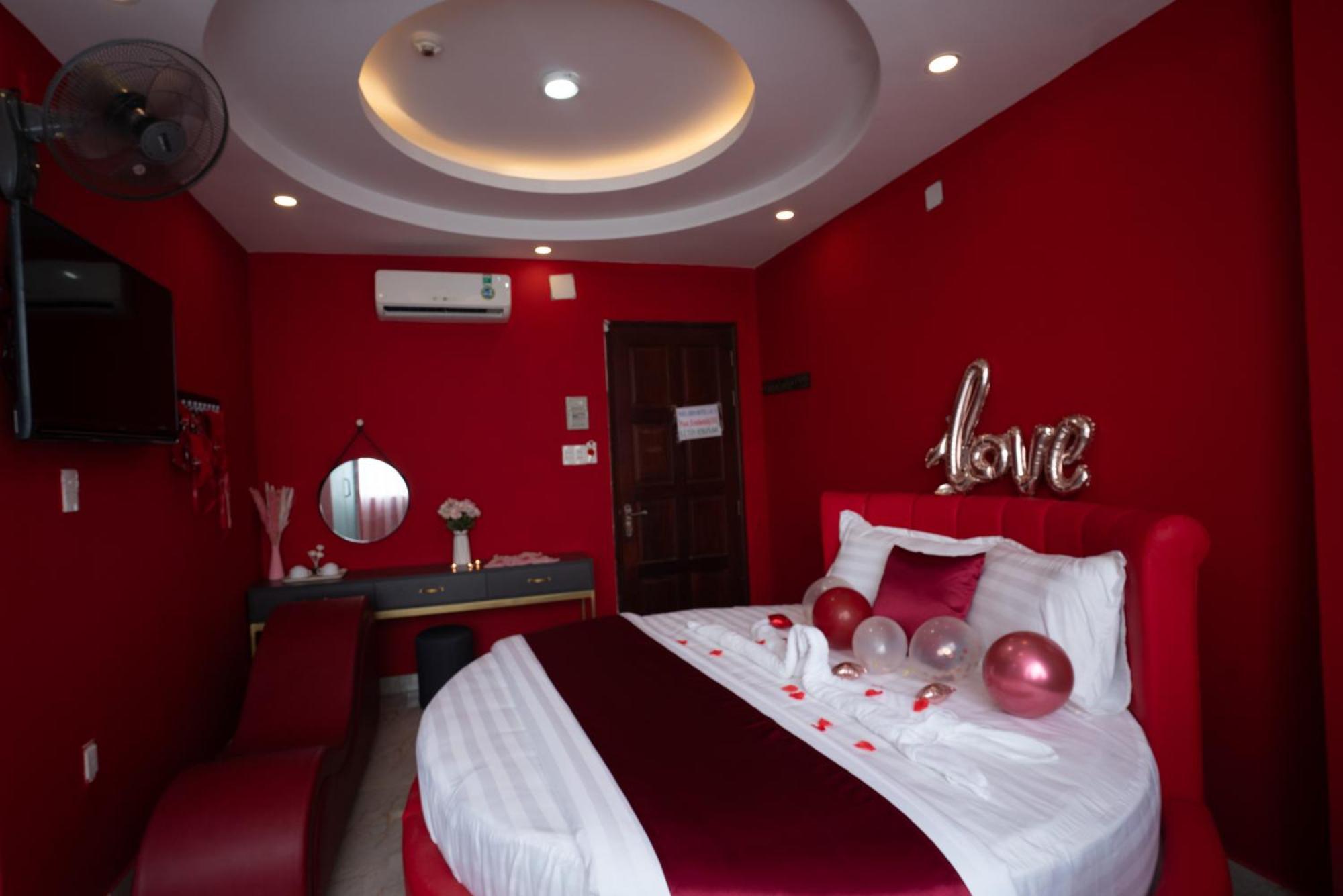 Eros TP. Hồ Chí Minh